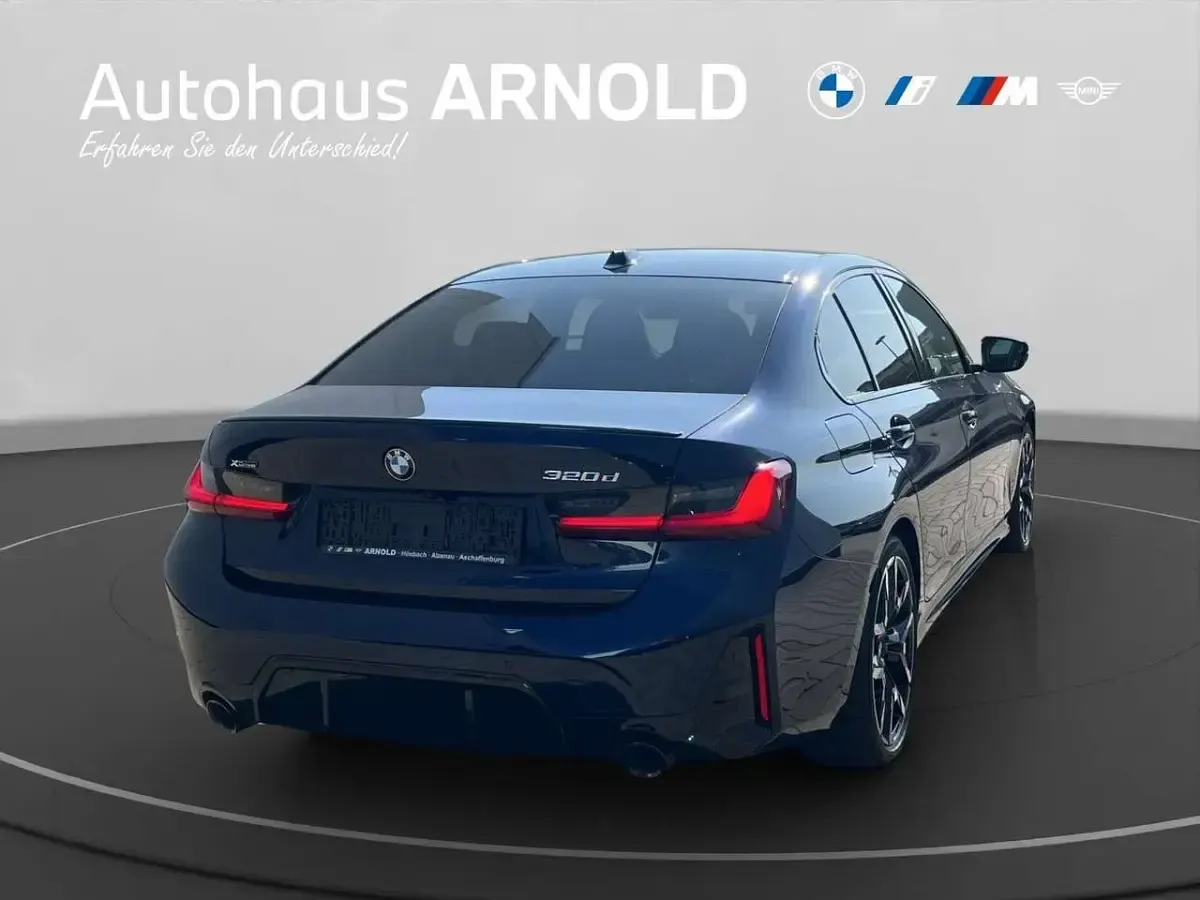 Gebraucht BMW 320 M Sport 190 PS (139 kW) 2026 Bmw individual tansanitblau Limousine