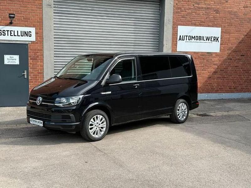 Schwarz Gebraucht 2017 VW T6 Van | 27.499 € - Bild 1/4