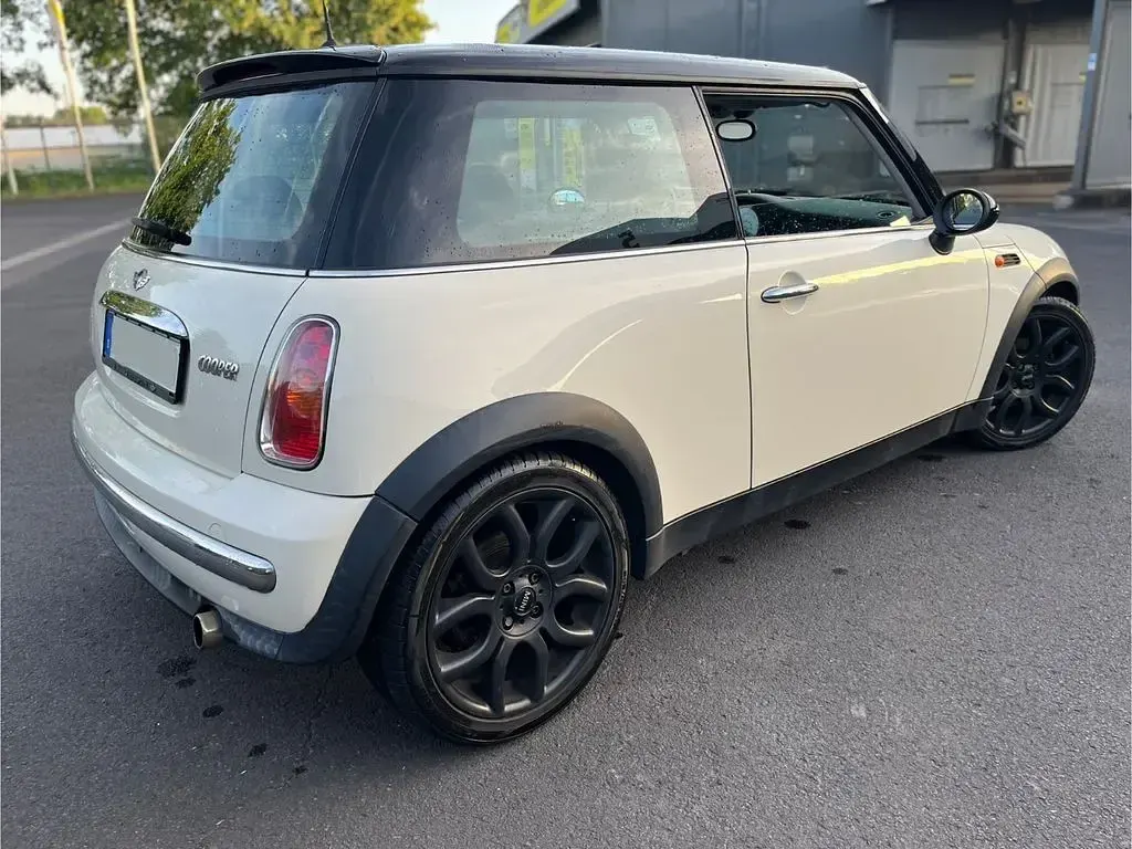 Gebraucht Mini Cooper 116 PS (85 kW) 2003 Weiß Kleinwagen
