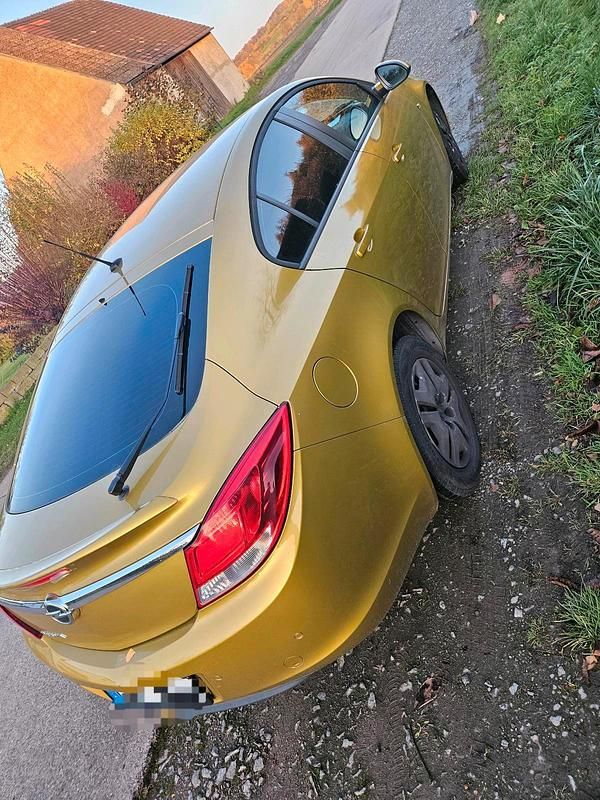 Gebraucht Opel Insignia 116 PS (85 kW) 2009 Limousine