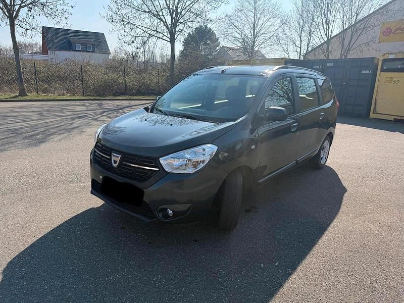 Gebraucht Dacia Lodgy 116 PS (85 kW) 2018 Grau Van / Kleinbus
