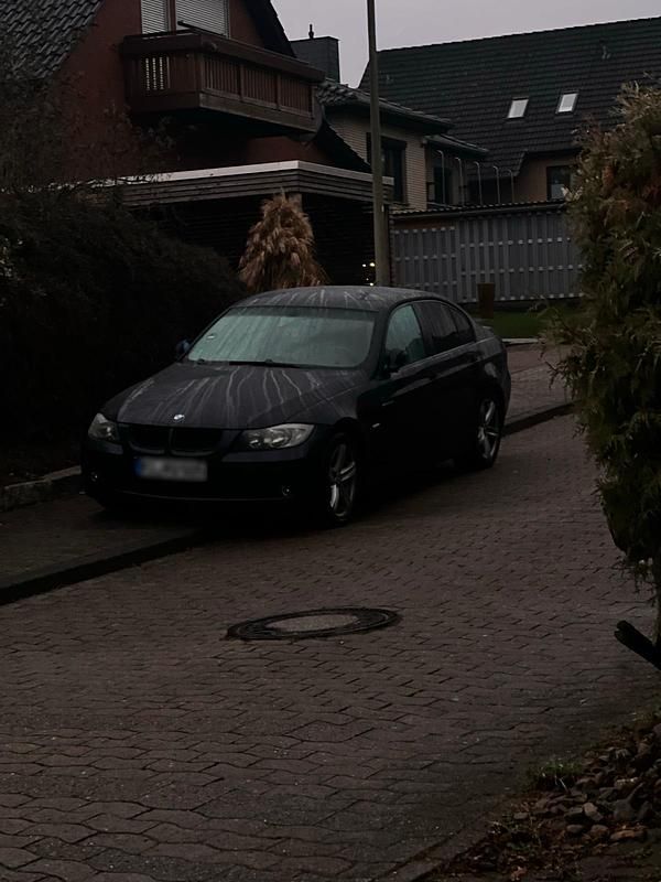 Gebraucht BMW 318 122 PS (89 kW) 2025 Andere farben Limousine