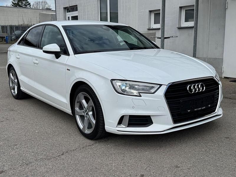 Gebraucht Audi A3 S-Line 116 PS (85 kW) 2019 Weiß Limousine