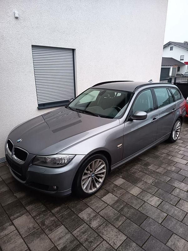 Second-hand BMW 320 184 CP (135 kW) 2012 Gri Break
