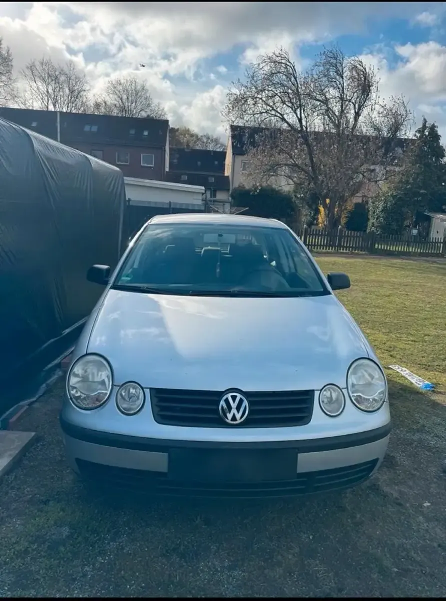 Brugt VW Polo 75 HK (55 kW) 2004 Grå Hatchback
