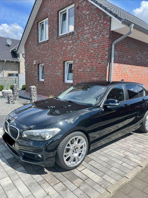 Używany BMW 116 Advantage 116 KM (85 kW) 2016 Czarny Hatchback