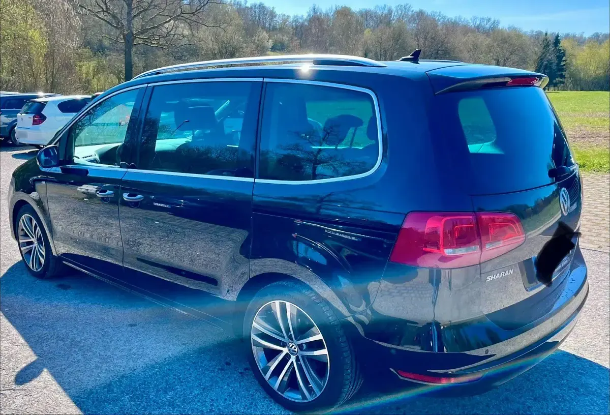 Gebraucht VW Sharan Cup 140 PS (102 kW) 2015 Schwarz Van / Kleinbus