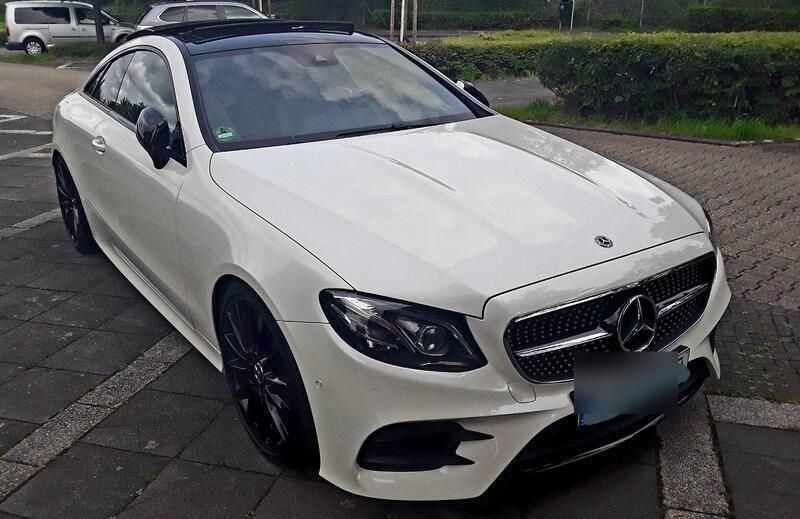 Weiß Gebraucht 2018 Mercedes E300 AMG Coupé | 40.000 € (Fairer Preis) - Bild 1/4