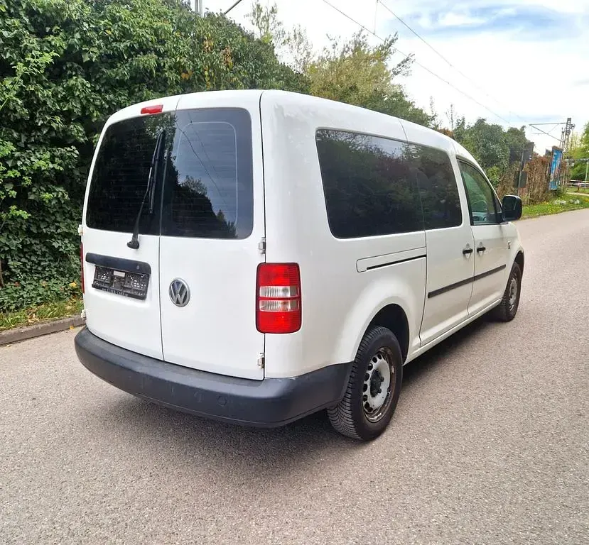 Gebraucht VW Caddy 105 PS (77 kW) 2012 Weiß Van / Kleinbus