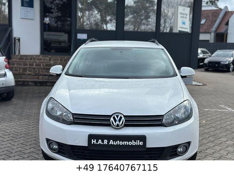 Gebraucht VW Golf VI 140 PS (102 kW) 2012 Weiß Kleinwagen