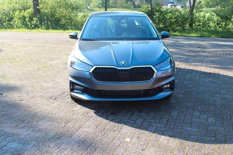 Gebraucht Skoda Fabia Ambition 95 PS (69 kW) 2023 Graphit Kleinwagen