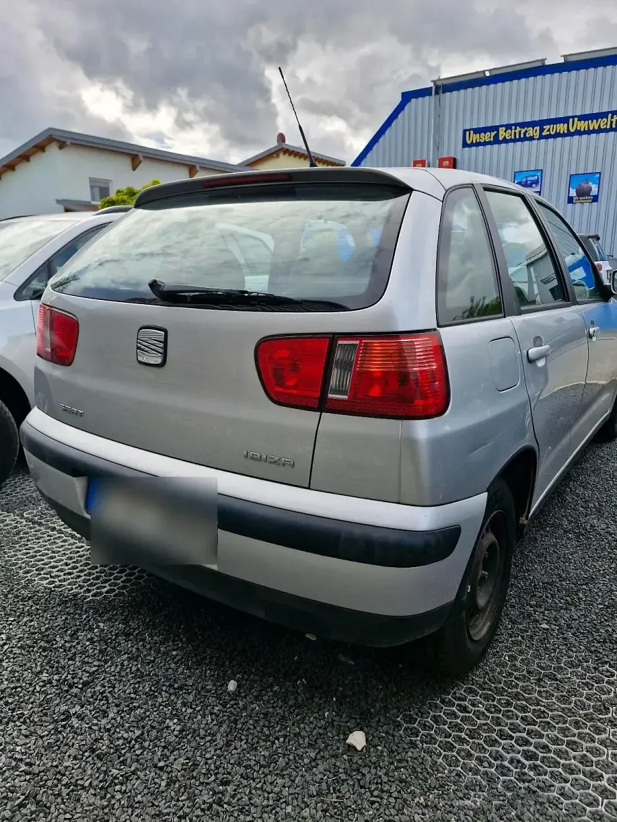Gebraucht Seat Ibiza 60 PS (44 kW) 2000 Silber Kleinwagen