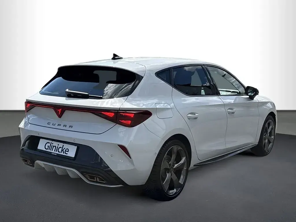 Neu Cupra Leon 150 PS (110 kW) 2026 Weiß Limousine