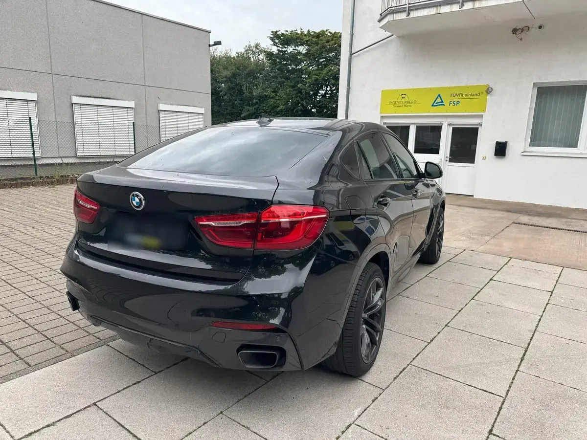 Gebraucht BMW X6 M50 381 PS (280 kW) 2018 Schwarz SUV