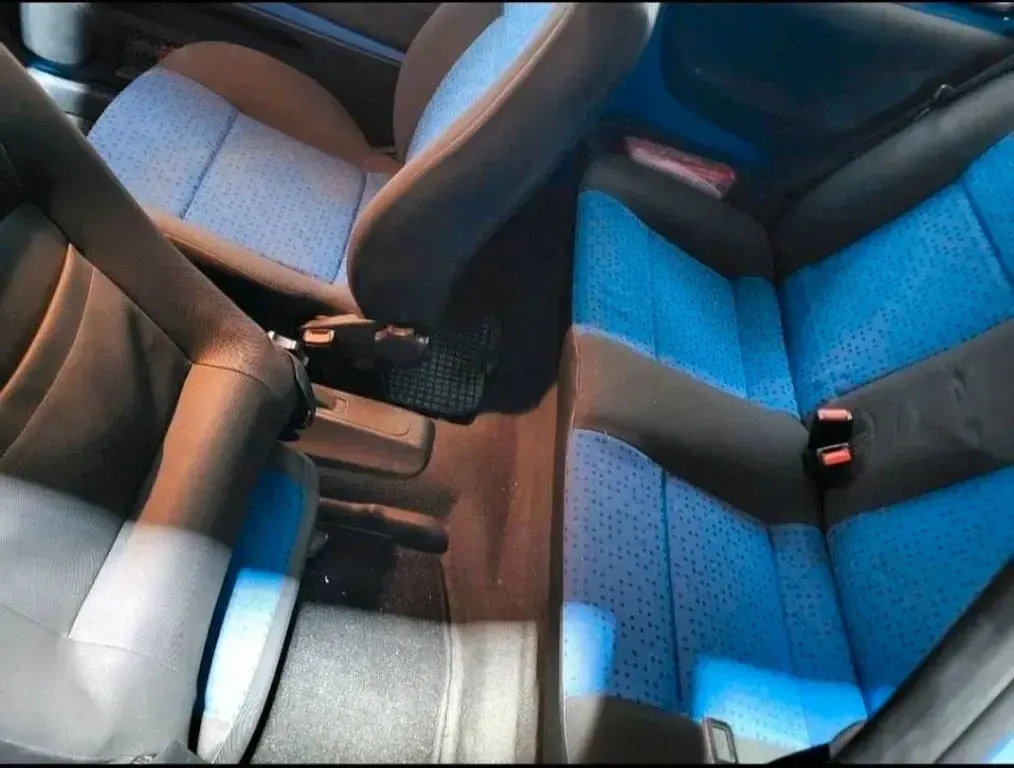 Gebraucht VW Lupo Basis 50 PS (36 kW) 1999 Blau Kleinwagen
