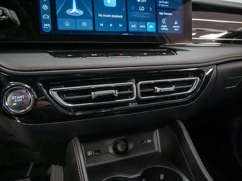 Neu MG HS Luxury 224 PS (164 kW) 2025 Weiß SUV