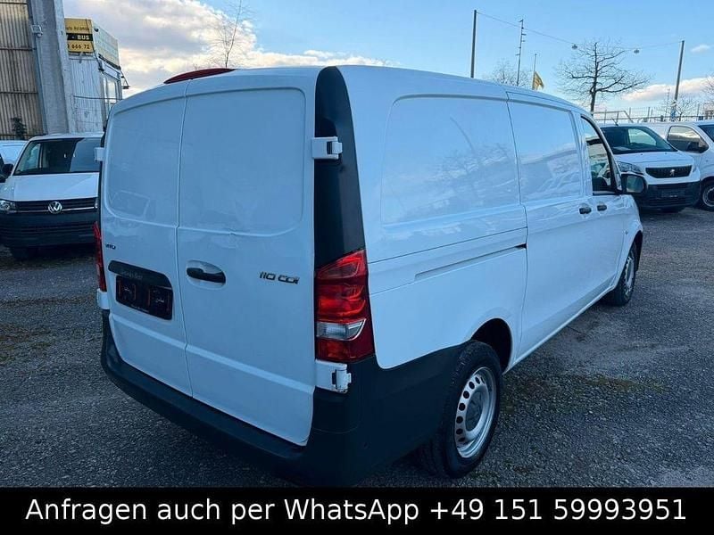Gebraucht Mercedes Vito 102 PS (75 kW) 2020 Weiß Van