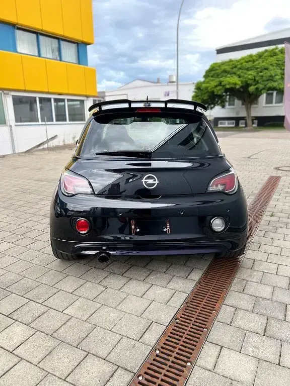 Gebraucht Opel Adam S 150 PS (110 kW) 2016 Schwarz Kleinwagen