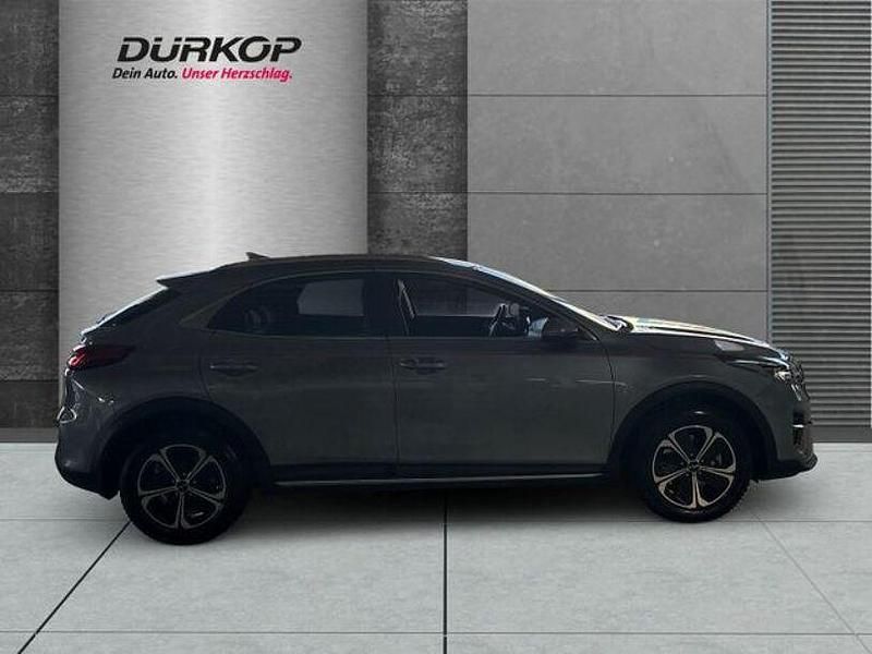 Gebraucht Kia XCeed Vision 141 PS (103 kW) 2022 Silber SUV