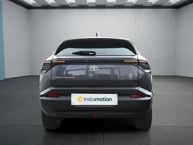 Gebraucht Toyota Urban Cruiser 127 kW (174 PS) 2026 Grau SUV