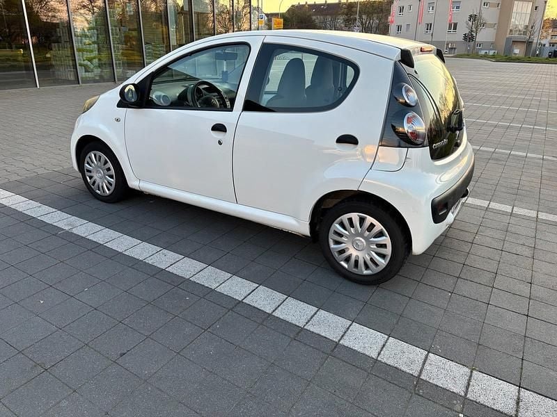 Gebraucht Citroën C1 68 PS (50 kW) 2010 Weiß Kleinwagen