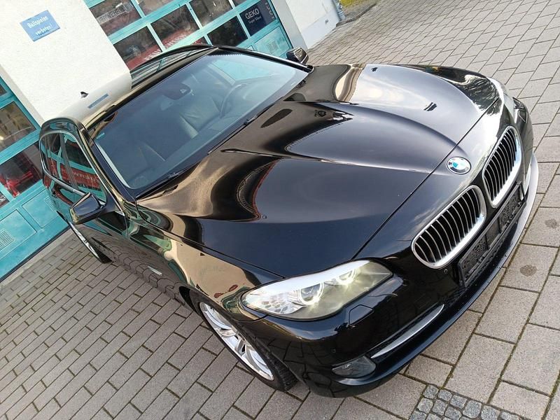 Schwarz Gebraucht 2011 BMW 535 Kombi | 6.500 € (Fairer Preis) - Bild 1/4
