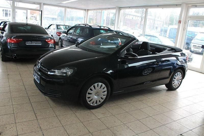 Gebraucht VW Golf Cabriolet Basis 105 PS (77 kW) 2012 Schwarz Cabrio