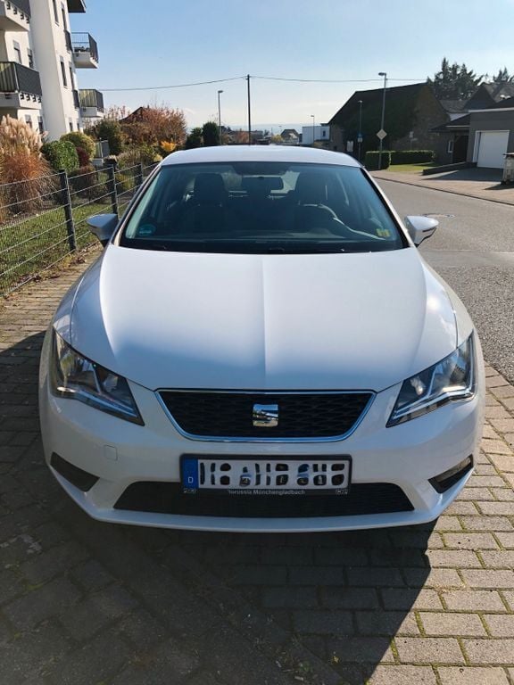 Gebraucht Seat Leon 86 PS (63 kW) 2015 Weiß Limousine