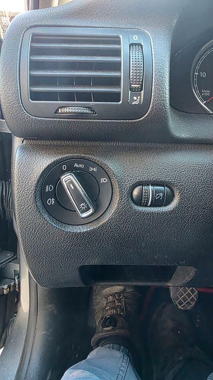 Gebraucht VW Passat Trendline 150 PS (110 kW) 2002 Grau Kombi