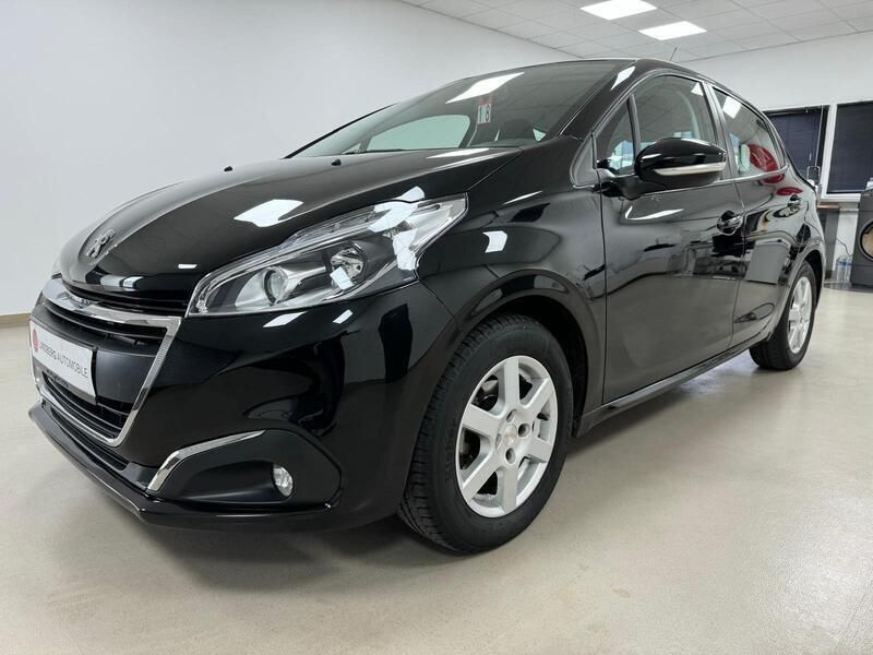 Schwarz Gebraucht 2017 Peugeot 208 Active Kleinwagen | 7.990 € (Fairer Preis) - Bild 1/3