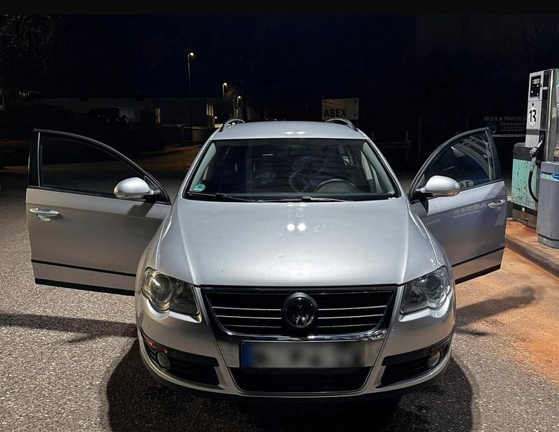 Gebraucht VW Passat 140 PS (102 kW) 2008 Silber Limousine