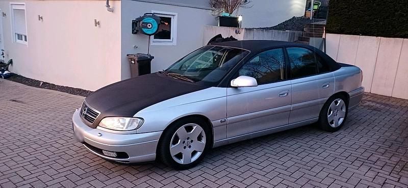 Gebraucht Opel Omega 144 PS (105 kW) 2001 Silber Limousine