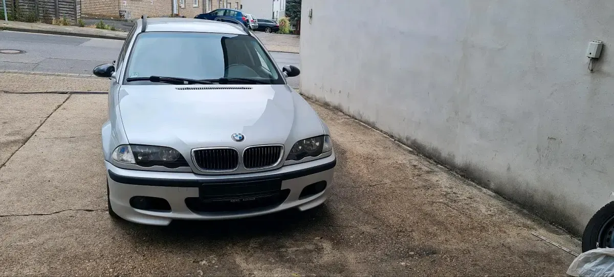 Gebraucht BMW 318 118 PS (86 kW) 2000 Silber Kombi