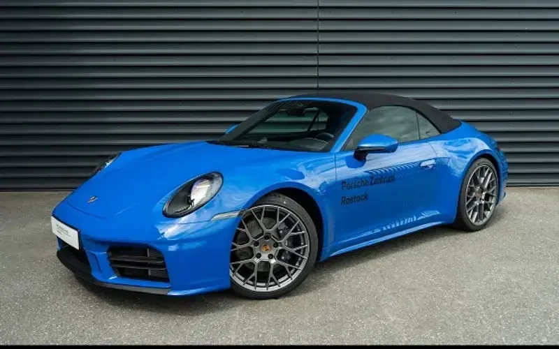 Gebraucht Porsche 911 Carrera Cabriolet 394 PS (289 kW) 2026 Cabrio