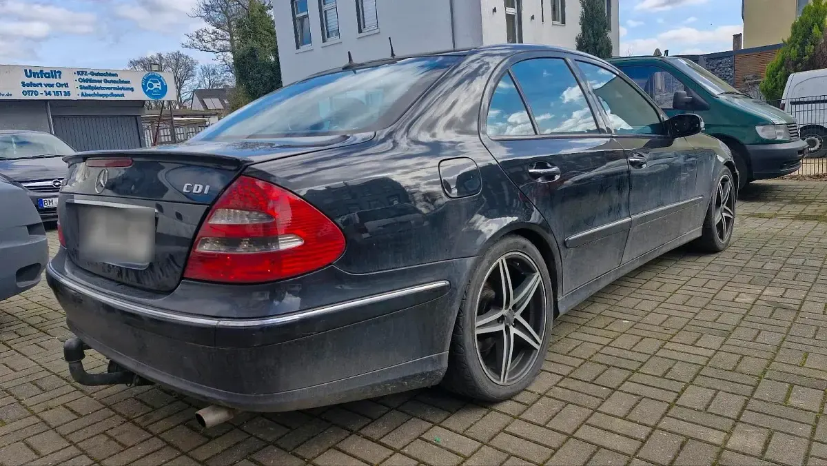 Brugt Mercedes E280 2005 Sort Sedan