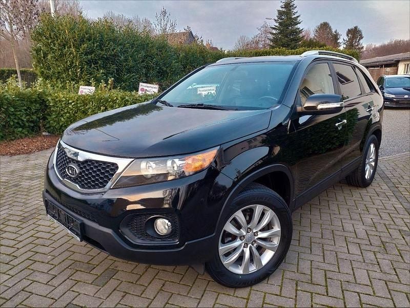 Schwarz Gebraucht 2011 Kia Sorento Attract SUV | 6.900 € (Guter Preis) - Bild 1/4