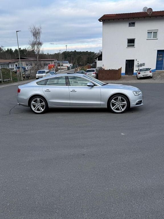 Gebraucht Audi A5 Sportback Sport 245 PS (180 kW) 2012 Silber Kleinwagen