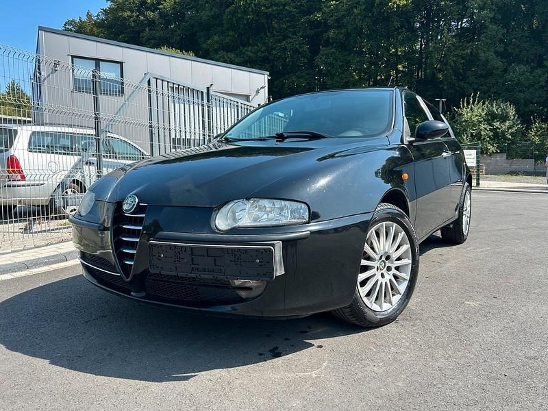 Gebraucht 2003 Alfa Romeo 147 Kleinwagen | 500 € (Fairer Preis) - Bild 1/4