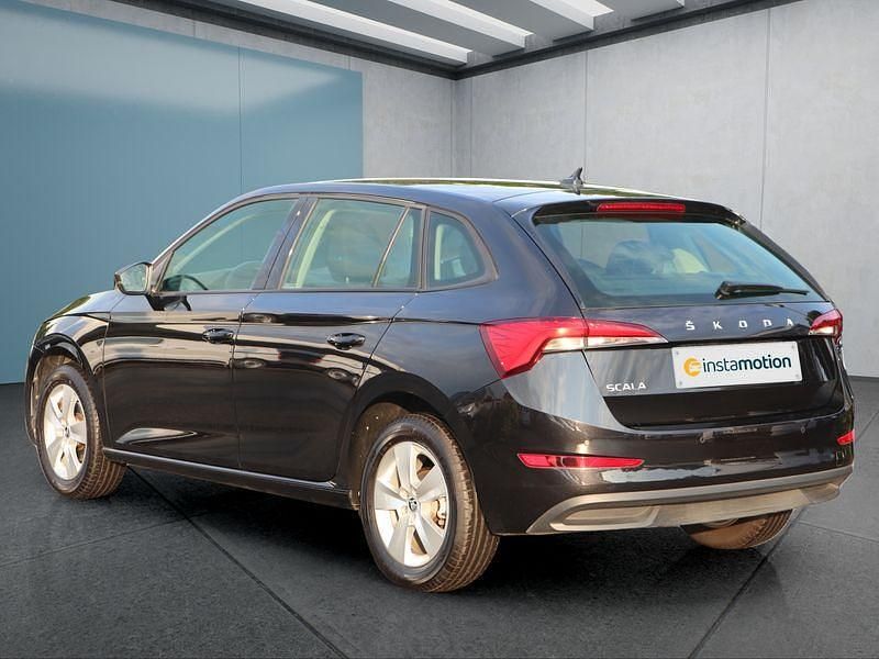 Gebraucht Skoda Scala 110 PS (80 kW) 2023 Schwarz Kleinwagen