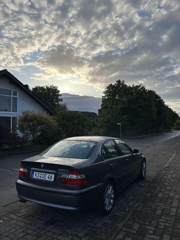 Gebraucht BMW 330 231 PS (169 kW) 2002 Limousine