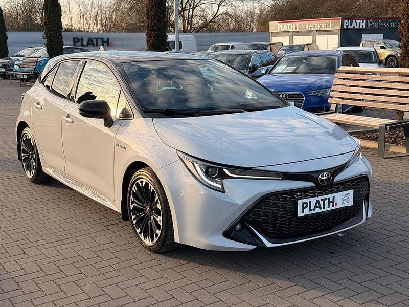 Gebraucht Toyota Corolla Hybrid Sport 152 PS (111 kW) 2020 Schwarz Limousine