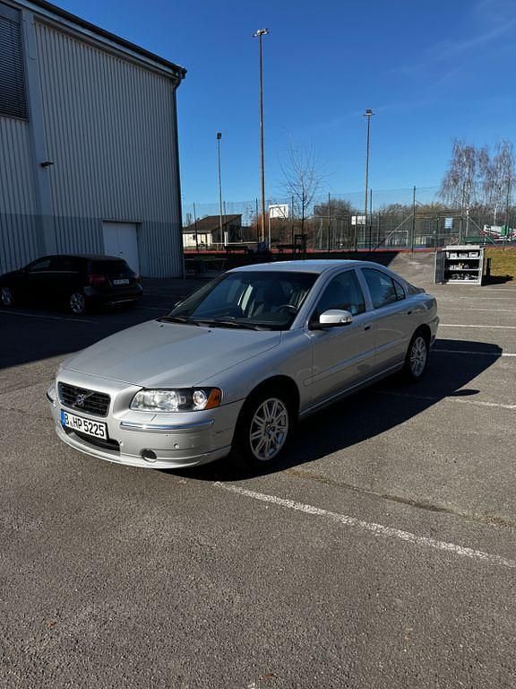 Gebraucht Volvo S60 Summum 170 PS (125 kW) 2008 Silber Limousine