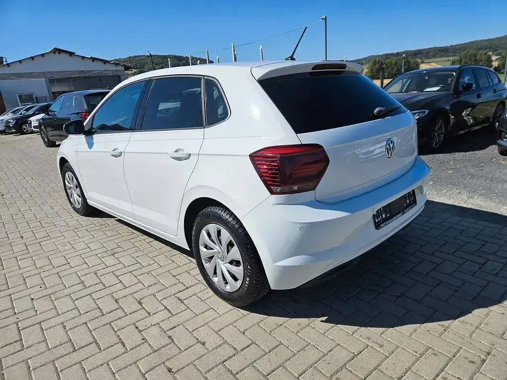 Gebraucht VW Polo Comfortline 75 PS (55 kW) 2018 Weiß Kleinwagen