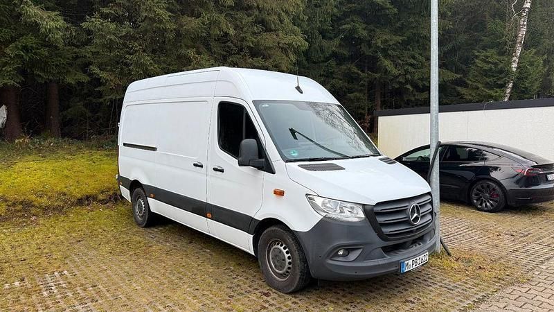 Weiß Gebraucht 2020 Mercedes Sprinter Van | 32.900 € (Fairer Preis) - Bild 1/4