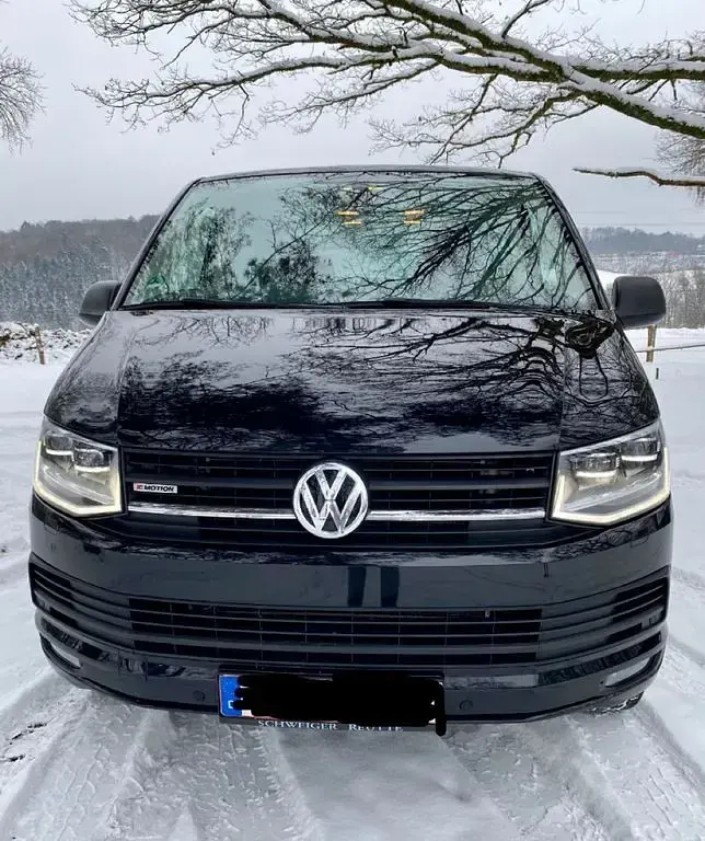 Gebraucht VW Multivan Edition 150 PS (110 kW) 2019 Schwarz Van / Kleinbus