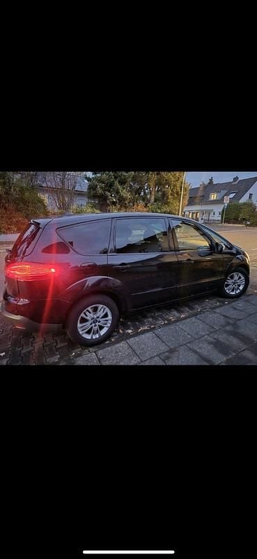 Gebraucht Ford S-MAX S 140 PS (102 kW) 2010 Schwarz Van / Kleinbus
