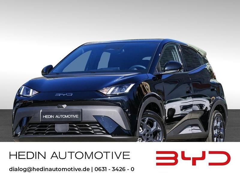 Schwarz Gebraucht 2025 BYD Dolphin Surf Comfort Kleinwagen | 23.989 € (Fairer Preis) - Bild 1/4
