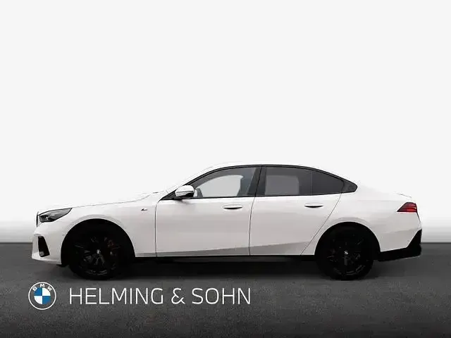 Gebraucht BMW 540 Comfort Edition 286 PS (210 kW) 2025 Weiß Limousine