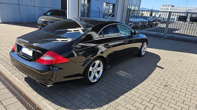 Gebraucht Mercedes CLS280 231 PS (169 kW) 2008 Schwarz Coupé
