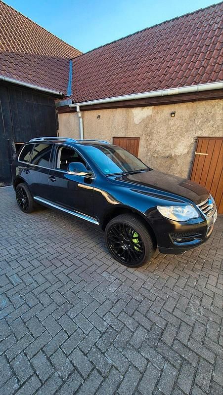 Schwarz Gebraucht 2007 VW Touareg SUV | 12.999 € - Bild 1/4